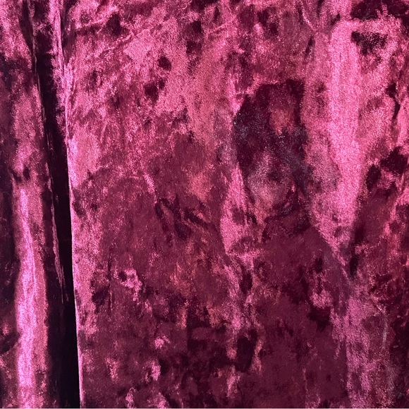 Velvet Tee - Picture 2 of 5